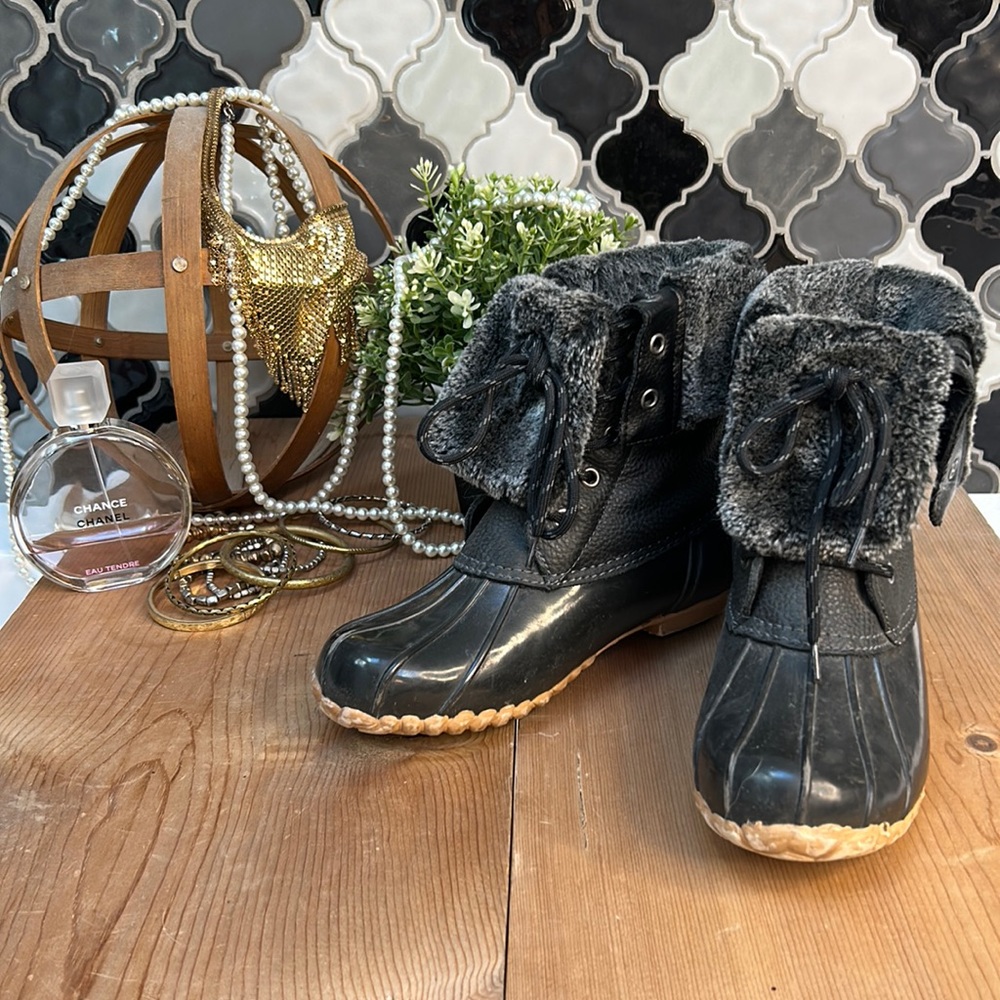 Duck Boots with Fur